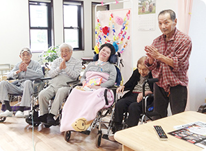 お誕生会